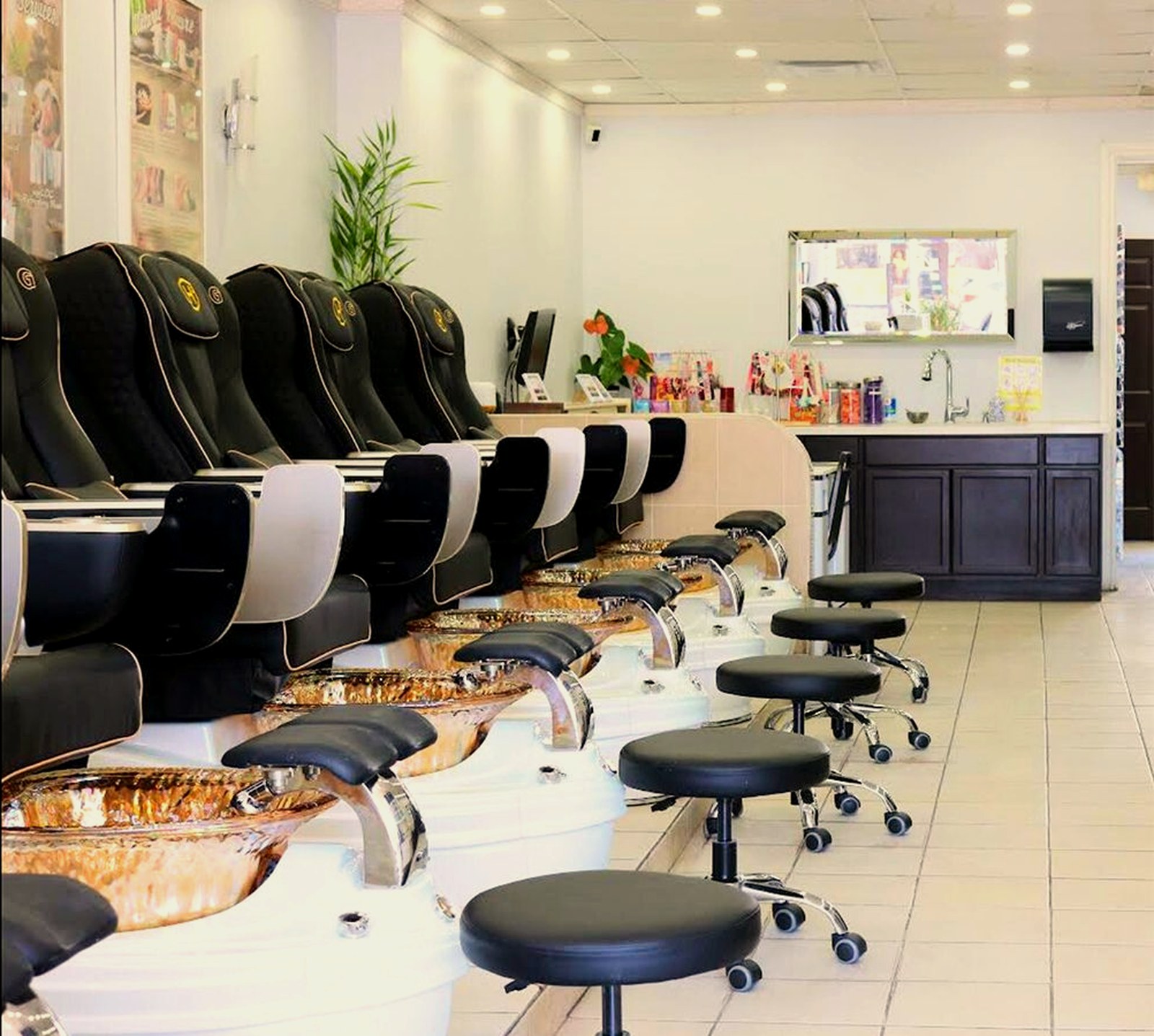 Inside H2 Nails & Spa — the pedicure stations on Yonge Street.